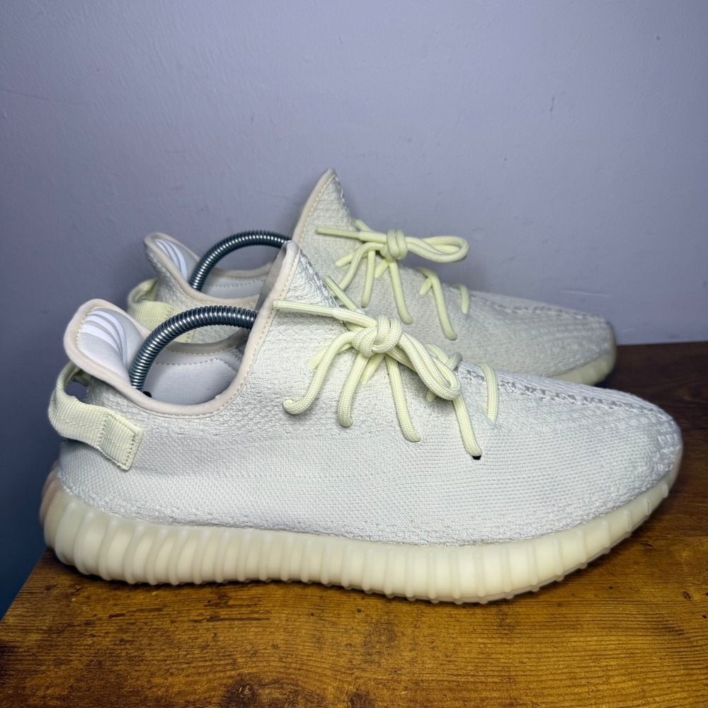 Adidas Yeezy Boost 350 V2 Butter Running Shoes Mens Size 11 Yellow NO BOX